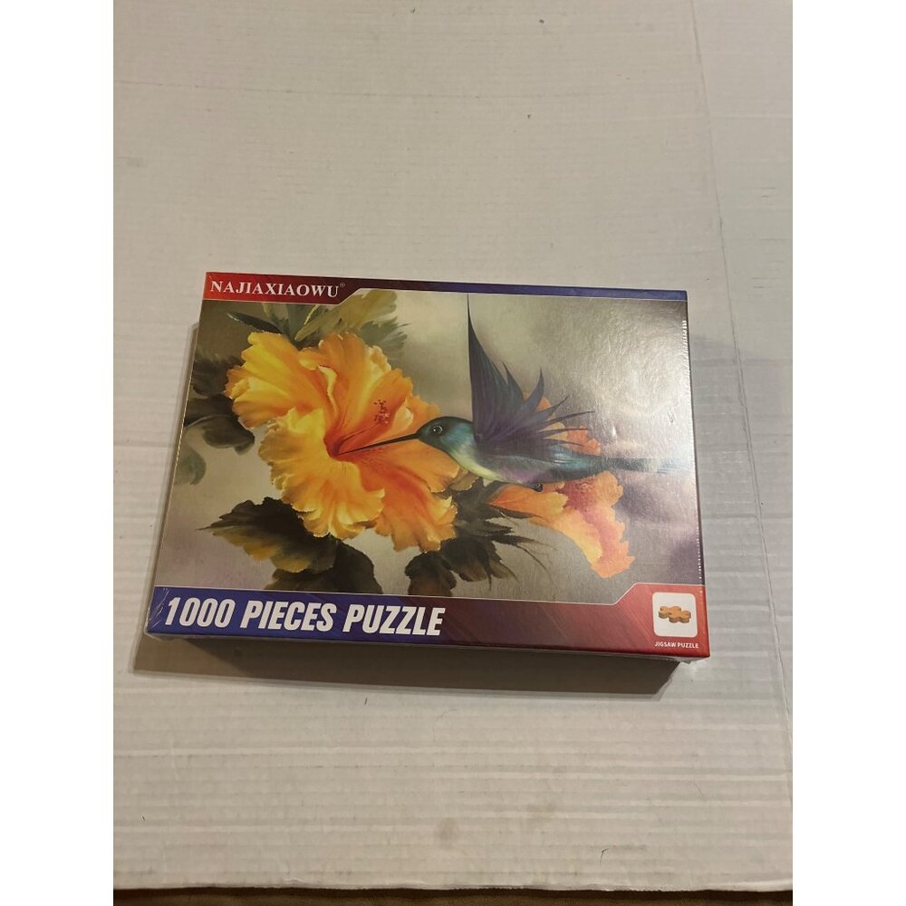 Najiaxiaowu 1000 Piece Jigsaw Puzzle With Hummingbird & Hibiscus Flower Design